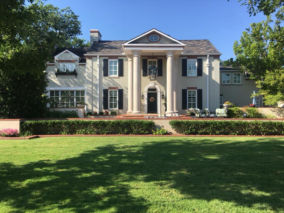 Exterior house painting in Edmond Oklahoma by Oklahoma Painting contractors