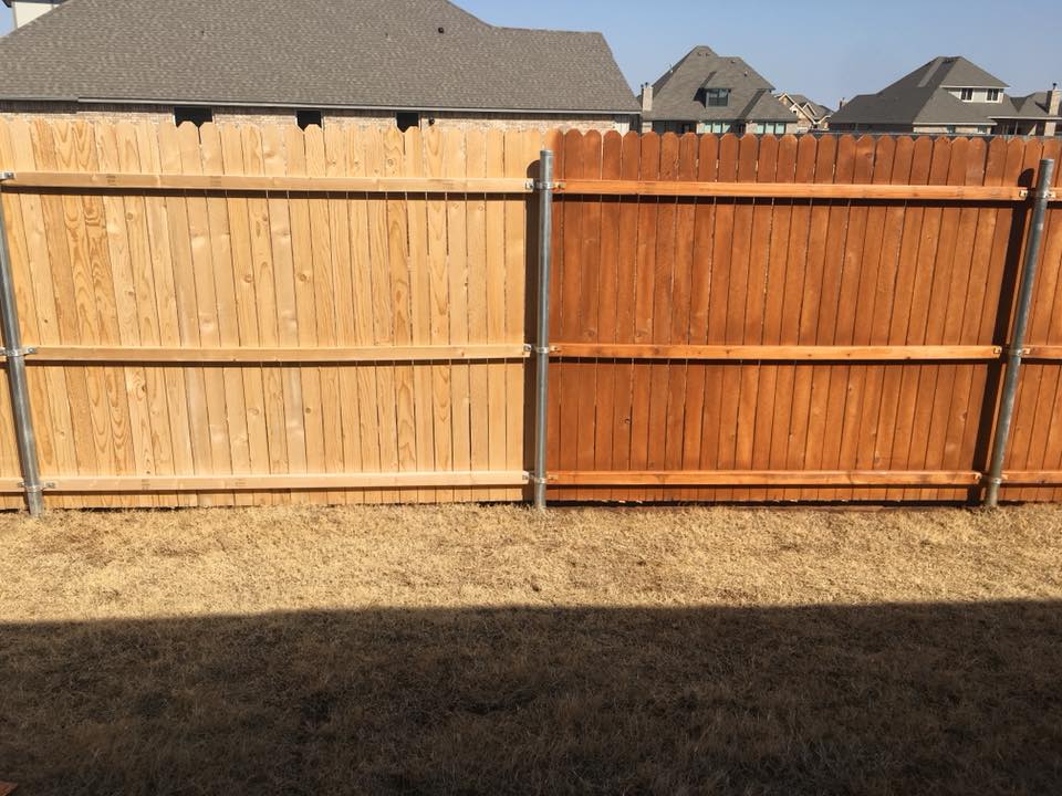 Exterior fence and deck staining by Oklahoma City painting company